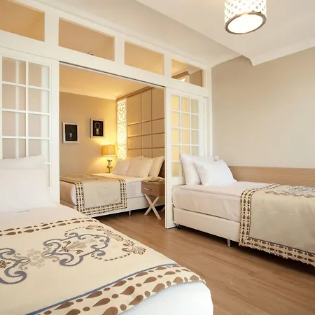Hotell Quattro & 5*
