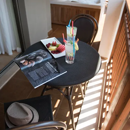Quattro & Hotell 5*