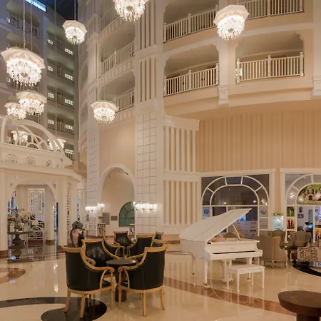 Hotell Quattro & 5*