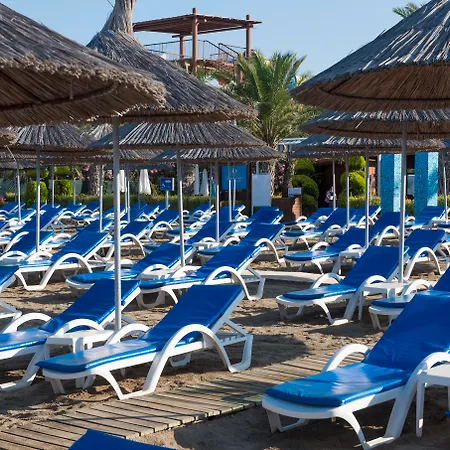 Quattro & Hotell Konaklı