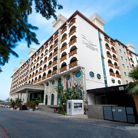Quattro & Hotell Konaklı